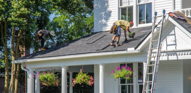 Best Roof Maintenance Services  in Middlebranch, OH